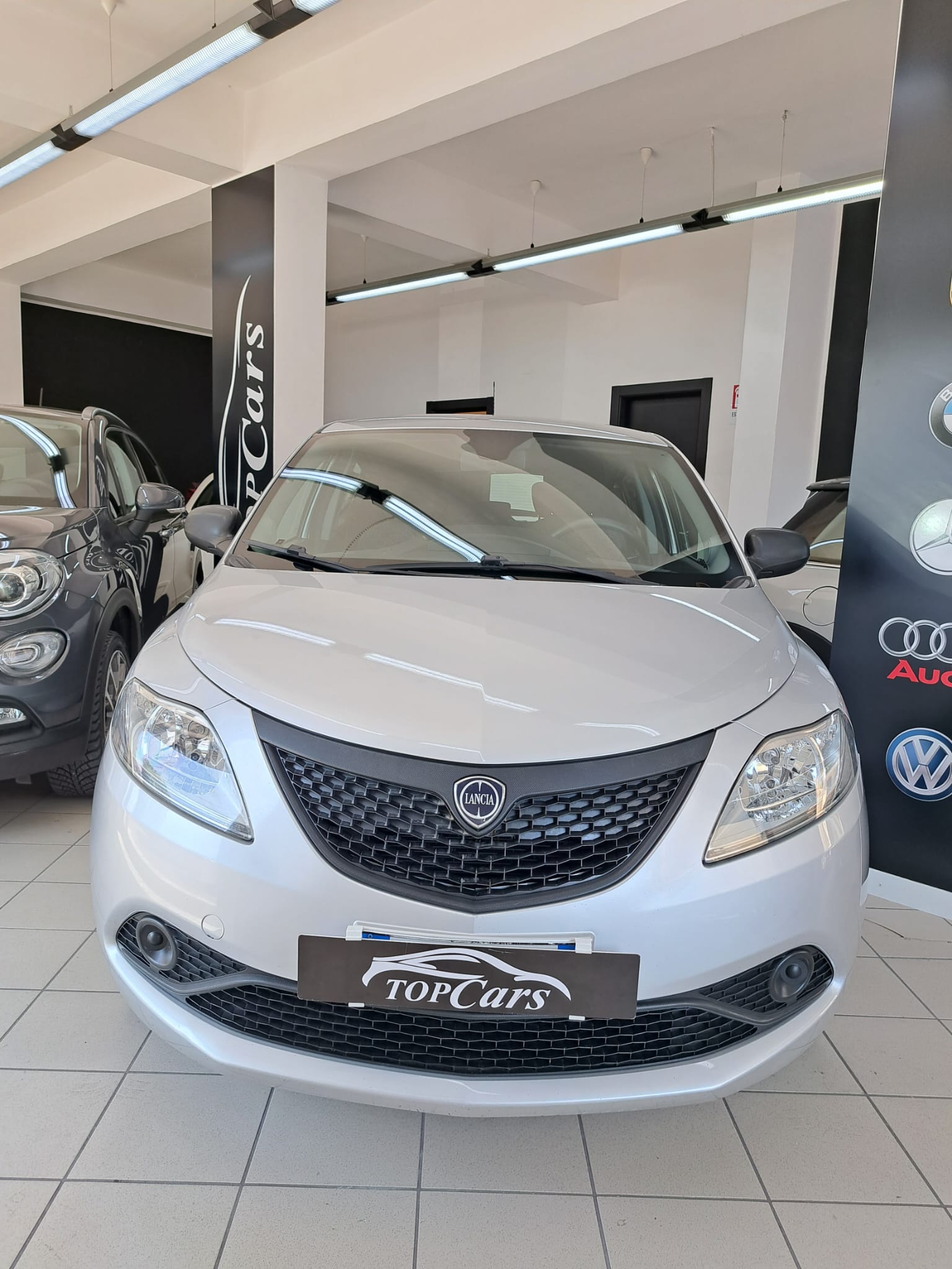 Lancia Ypsilon 1.2 69 CV 5 porte S&S Elefantino Blu – TOPCARS SRL – COSENZA  – ROSSANO